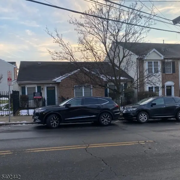 268 W Kinney St, Newark City, NJ 07103