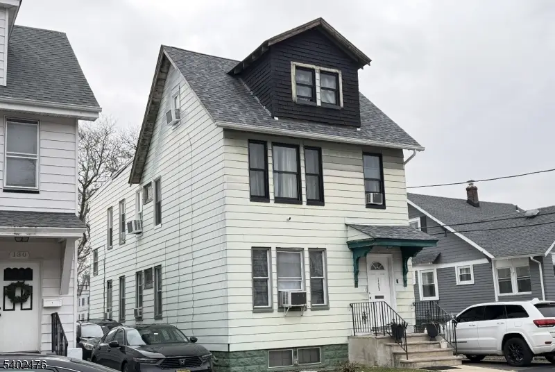 132 Brookwood St #2, East Orange, NJ 07018 - Image #1