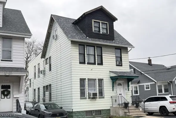 132 Brookwood St #2, East Orange City, NJ 07018