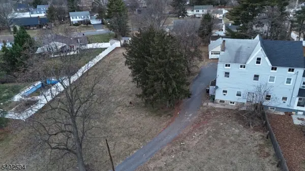 24 Leupp Ln, Franklin Twp., NJ 08873