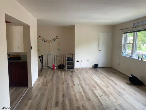 182 Evergreen Rd #1B, Edison Twp., NJ 08837