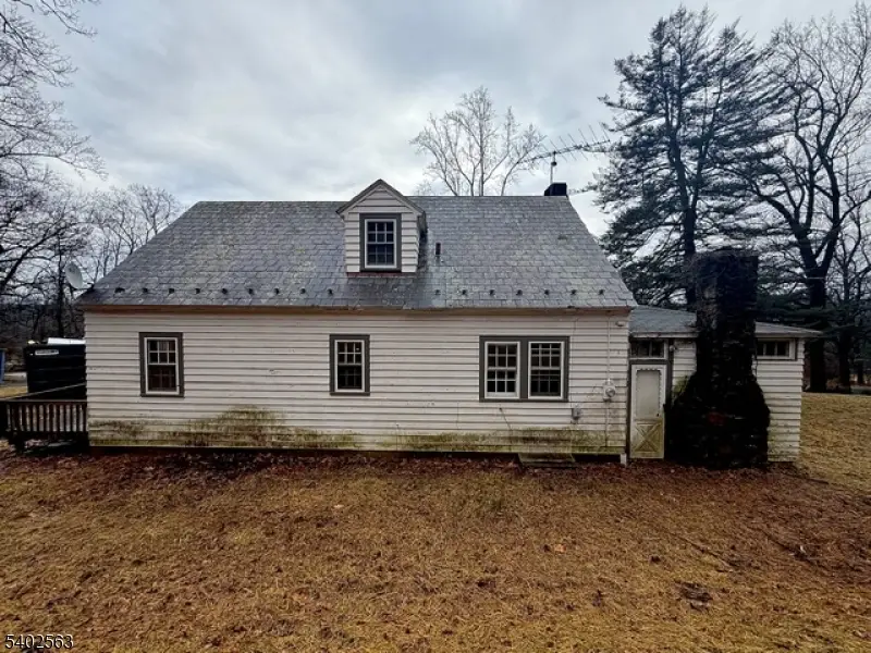 28 Dogwood Ln, Brass Castle, NJ 07882 - #3