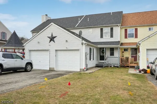 15 Lakeview Ter, Sussex Boro, NJ 07461