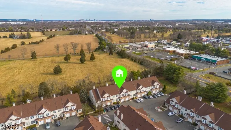 21 Gallop Ln, Franklin Township, NJ 08873 - Image #2