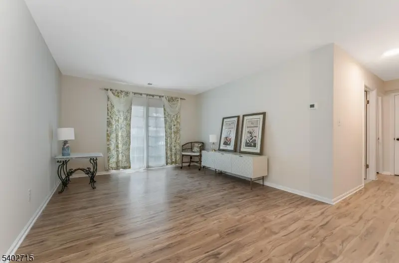 109 Stratford Place, Martinsville, NJ 08807 - Image #3