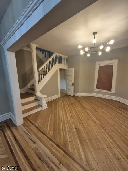 29 White Ter, Newark City, NJ 07108