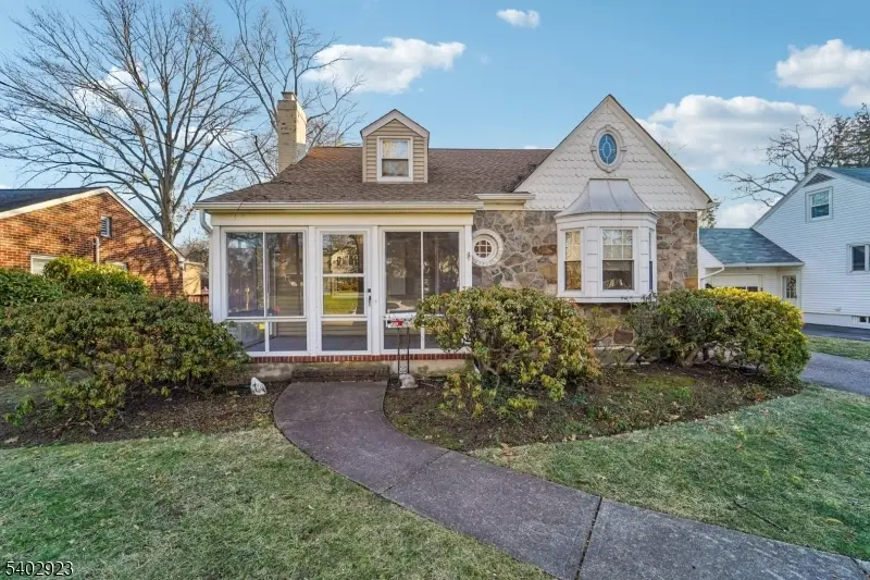 55 Victor Pl, Hawthorne, NJ 07506 - #1