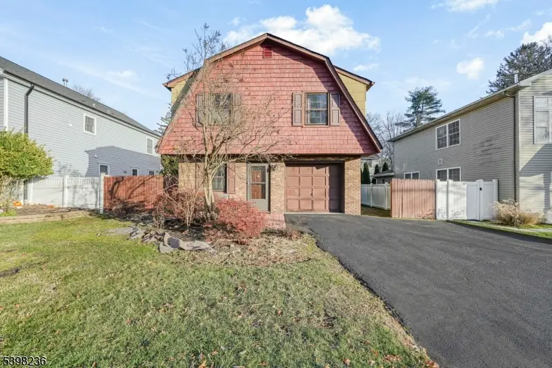 609 Monroe Ave, Washington Township, NJ 07676 - Image #1