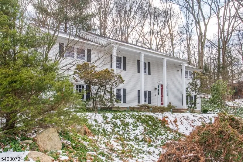26 Kitchell Rd, Denville, NJ 07834 - Image #2