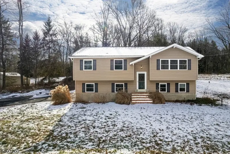 9 Wehrli Rd, Washington, NJ 07853 - Image #1