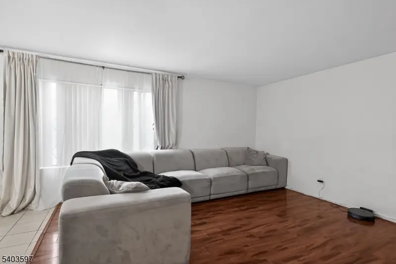 192 Burnett Ave #1, Maplewood, NJ 07040 - #2