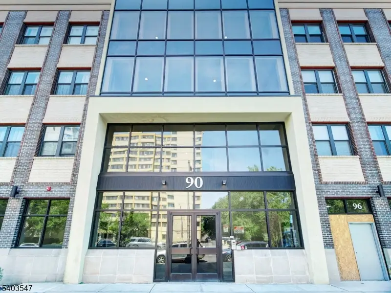 90 Clinton Ave #204, Newark, NJ 07114 - Image #1