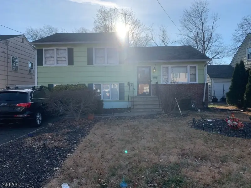 344 Hoe Ave, Scotch Plains, NJ 07076 - Image #2