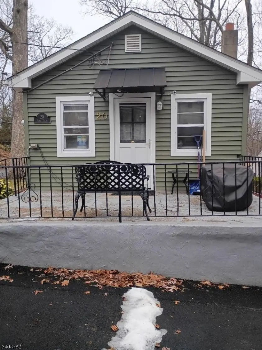 20 Fiske Trl, Hopatcong, NJ 07843 - Image #1