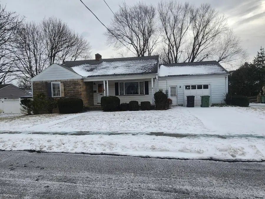 37 Carlton Ave, Washington, NJ 07882 - #2