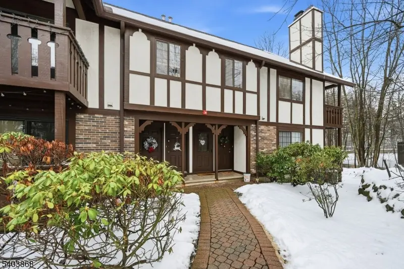 3811 Melville Ct, Mahwah, NJ 07430 - Image #2