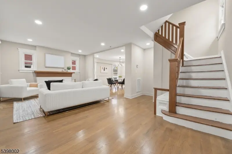 138-140 Monmouth Road, Elizabeth, NJ 07208 - Image #2