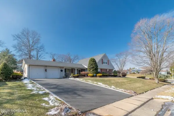 2 Brentwood Rd, Old Bridge Twp., NJ 07747