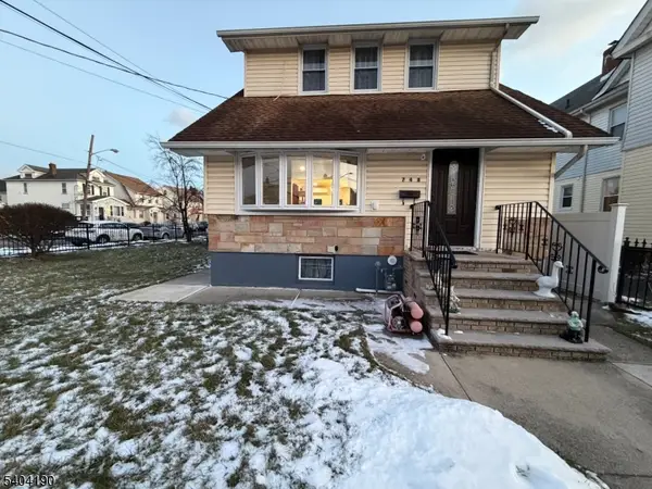 746 Murray St #1, Elizabeth City, NJ 07202