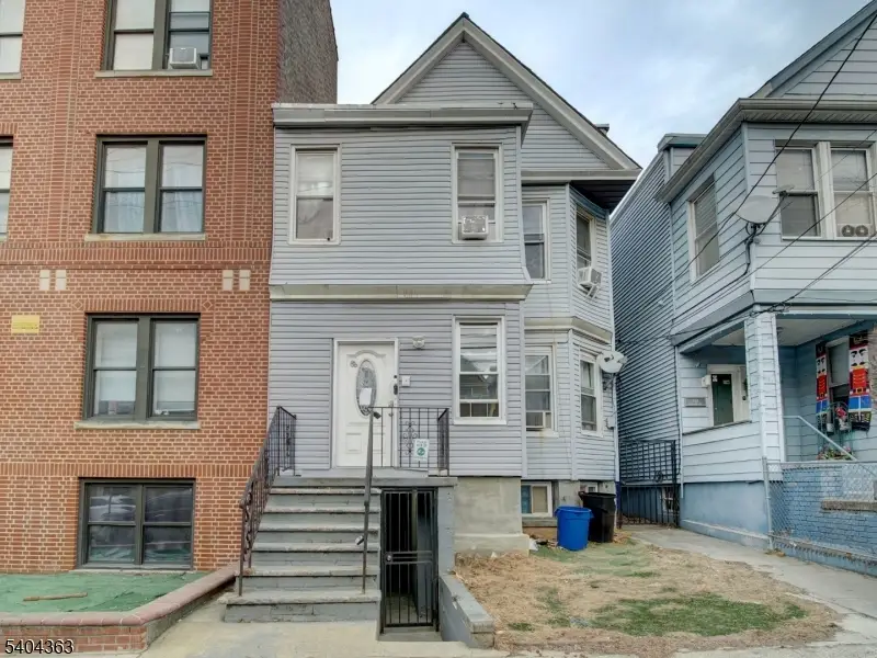 68 Lexington Ave, Jersey City, NJ 07304 - Image #2