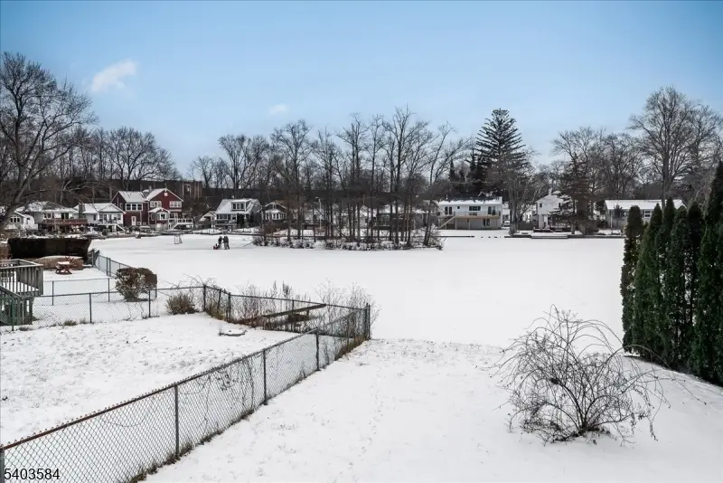 109 Sunset Trl, Denville, NJ 07834 - Image #2