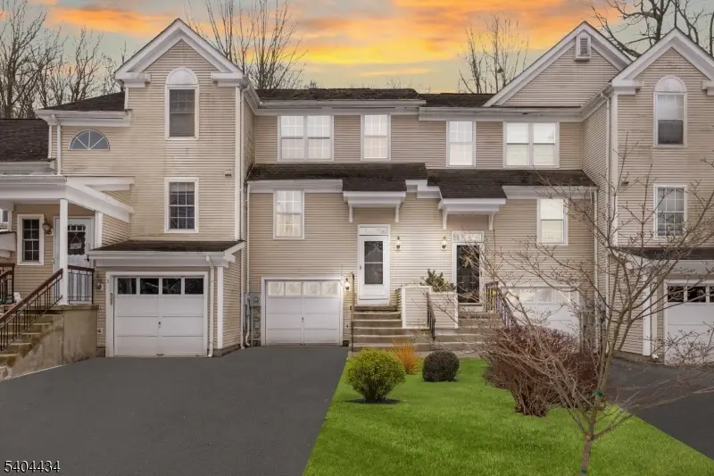 5 Rushmore Ln #5, Allamuchy Township, NJ 07840 - Image #1