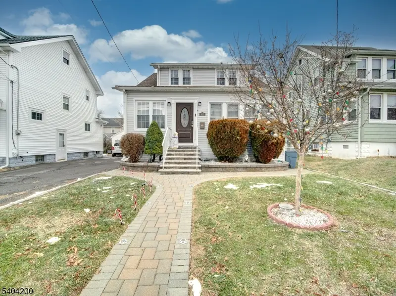 833 Cleveland Ave, Elizabeth, NJ 07208 - Image #1