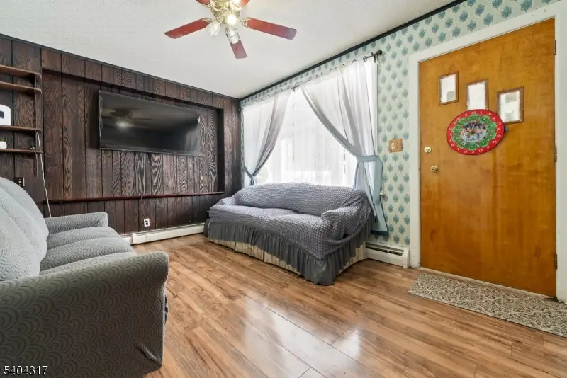 392 Lincoln St, Phillipsburg, NJ 08865 - Image #3