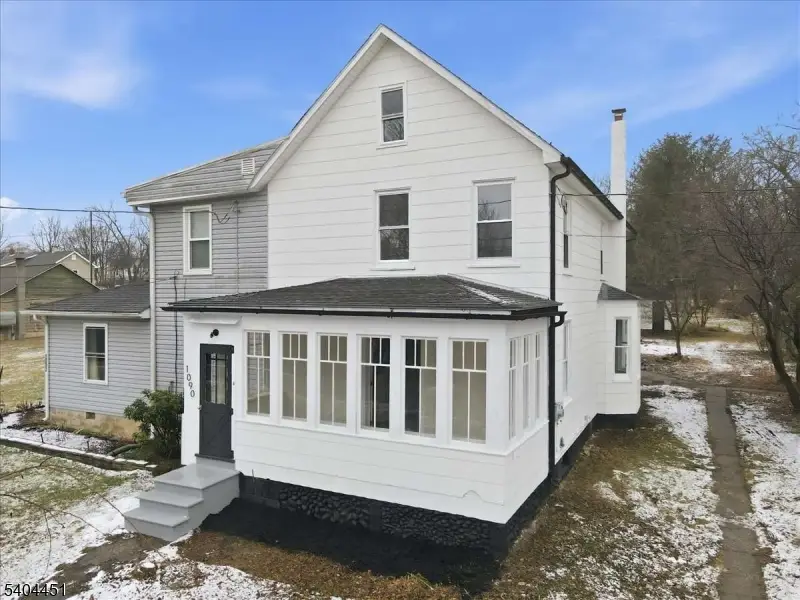 1090 Railroad Ave, Phillipsburg, NJ 08865 - Image #1