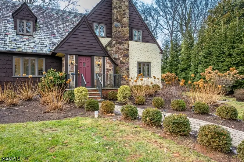 143 Lake Ave, Metuchen, NJ 08840 - Image #2
