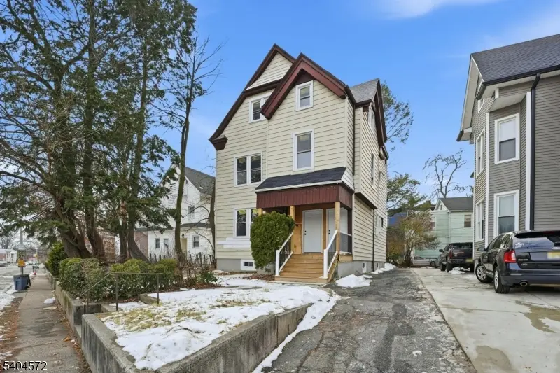 75 Washington St, East Orange, NJ 07017 - #1