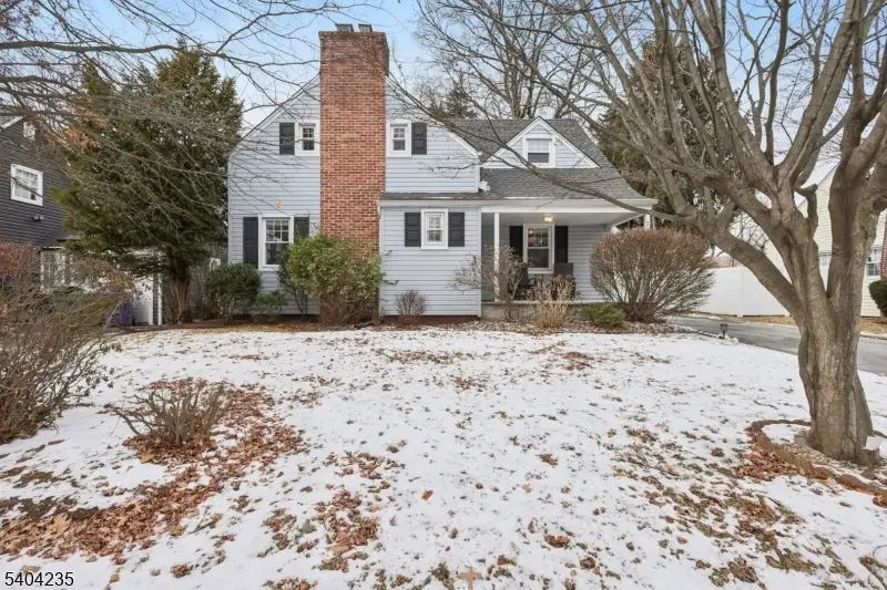 218 Swarthmore Rd, Linden, NJ 07036 - Image #1