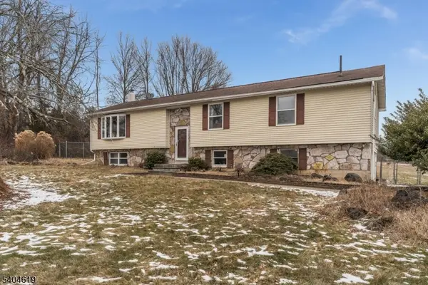 11 Cemetery Rd, Knowlton Twp., NJ 07825