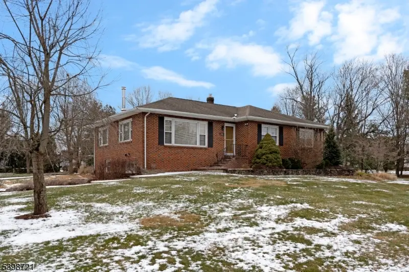 211 Reaville Rd, Raritan Township, NJ 08822 - Image #3