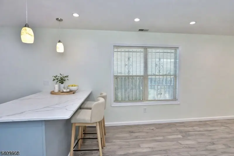 223 16th Ave, Newark, NJ 07103 - Image #2