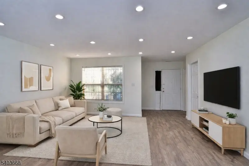 223 16th Ave, Newark, NJ 07103 - Image #3