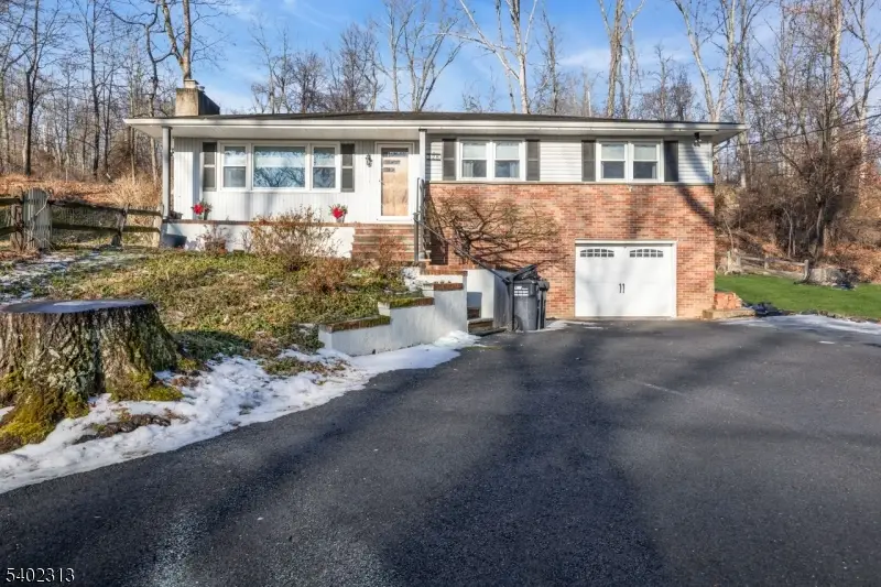 128 Old Croton Rd, Raritan Township, NJ 08822 - Image #3