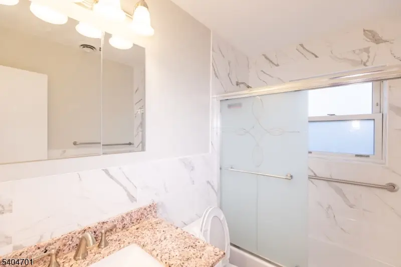 187 Evergreen #4B, Edison, NJ 08820 - #3