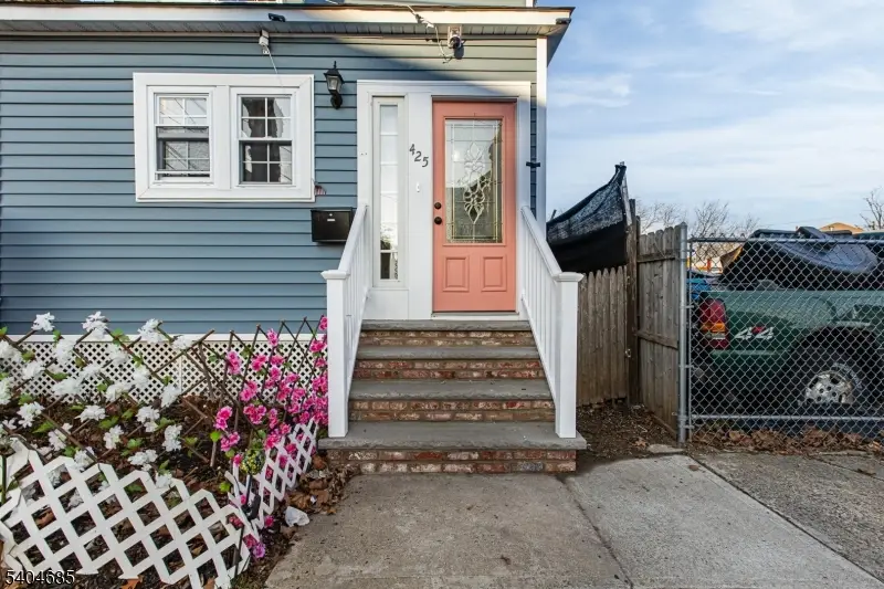 425 East Avenue, Perth Amboy, NJ 08861 - #2