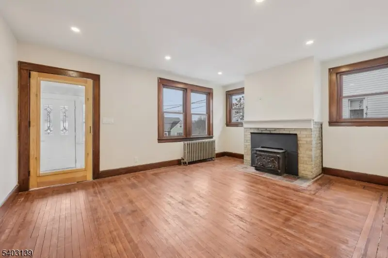 55 Roosevelt Ave, Pleasantdale, NJ 07052 - #3