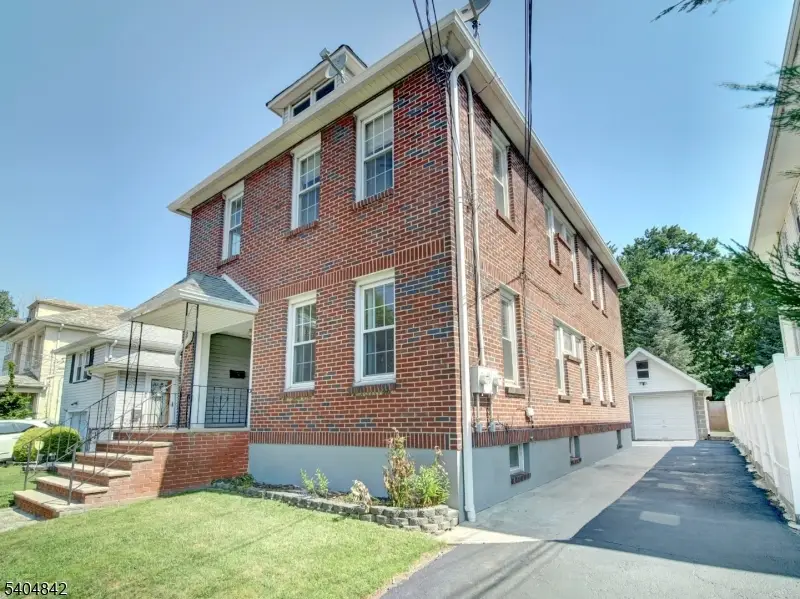 210 Maple Ave, Linden, NJ 07036 - Image #2