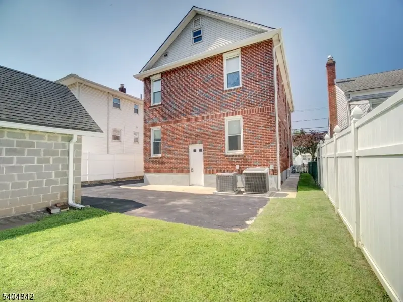 210 Maple Ave, Linden, NJ 07036 - Image #3