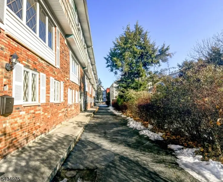 30B W 34th St #B, Bayonne, NJ 07002 - Image #2