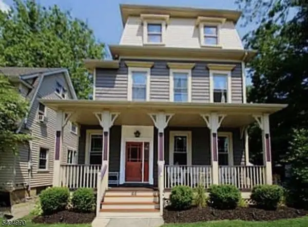 44 Home St, Metuchen Boro, NJ 08840