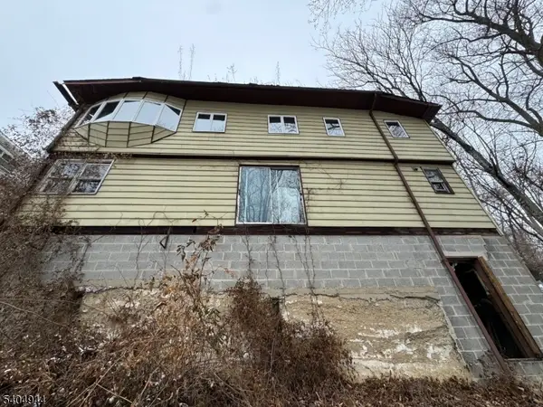 167 Lakeside Dr, Liberty Twp., NJ 07823