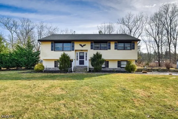 6 Elm Ave, Warren Twp., NJ 07059