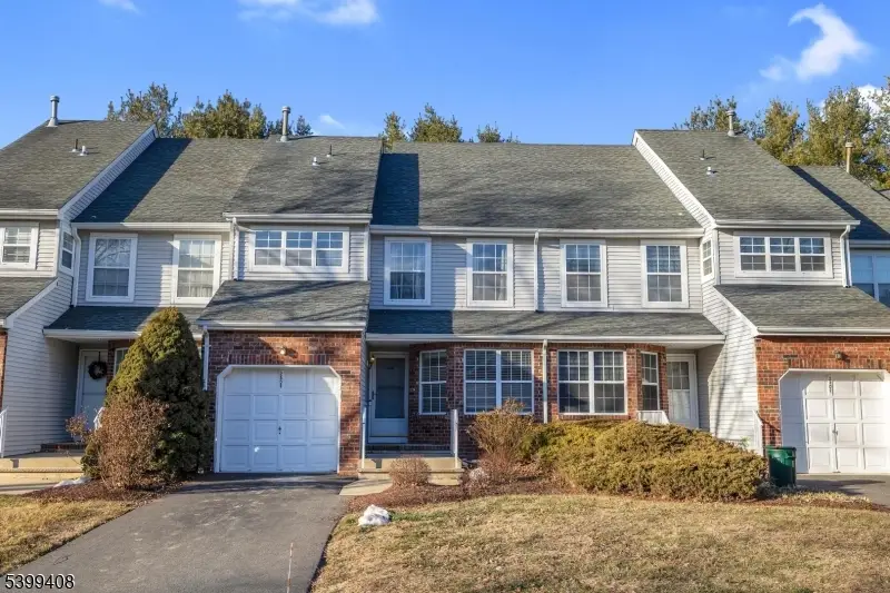 2303 Scarlett Dr, Washington, NJ 07853 - Image #2