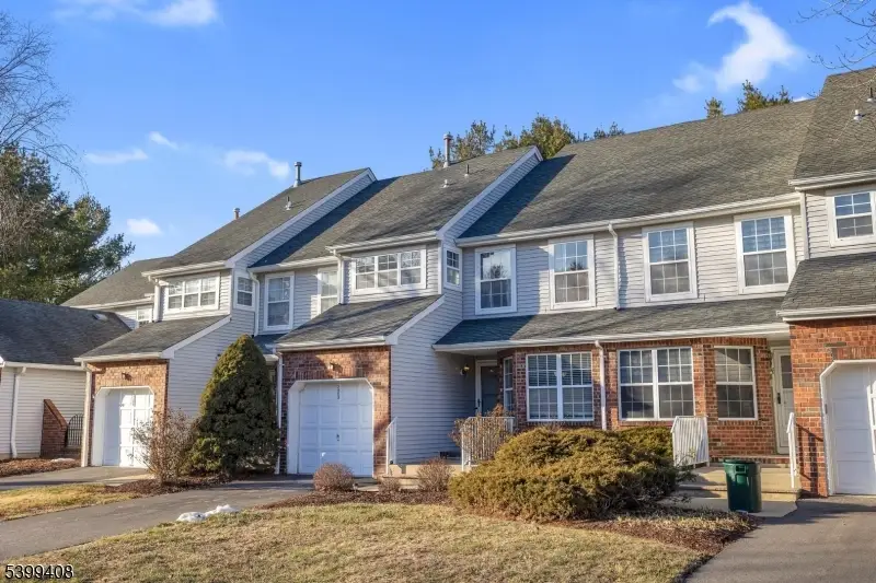 2303 Scarlett Dr, Washington, NJ 07853 - Image #3