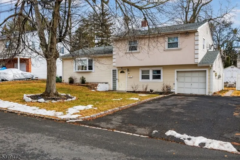 20 Rosney Ter, West Orange, NJ 07052 - Image #1