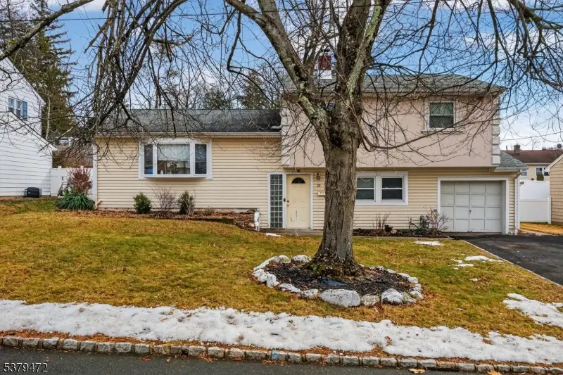 20 Rosney Ter, West Orange, NJ 07052 - Image #2